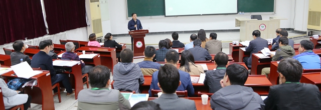 “名师领航”导师聘任仪式暨交流会成功举办